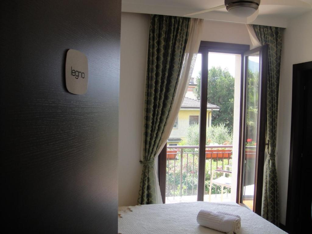 Sk Active Hotel - Ex Garni Hotello Рива-дель-Гарда Номер фото